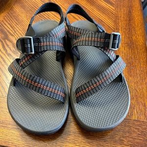 Chaco Men’s Size 12 Z Cloud Sandal/ Single Strap/ Grey